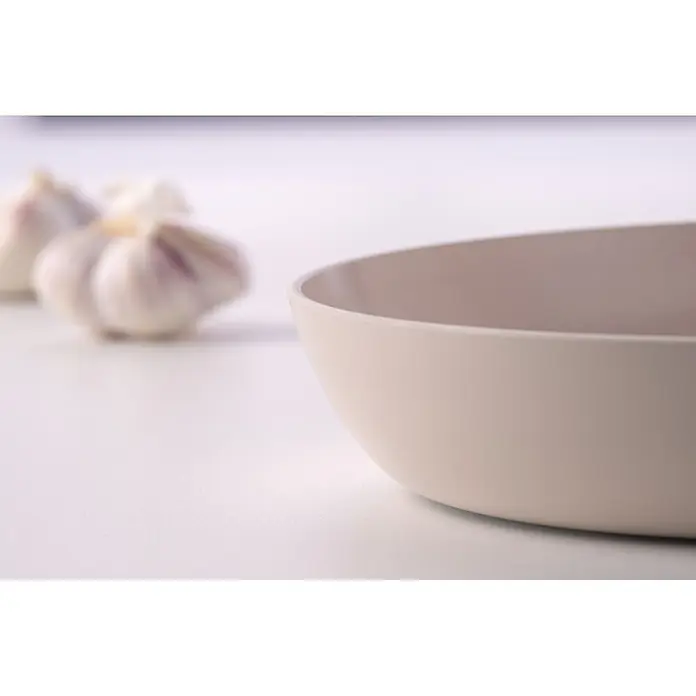 Fackelmann Pfanne Pamela Reif Kollektion Shell Wabenboden - Durchmesser: 24 cm, Beige - Hellbeige, runde Servierschüssel.