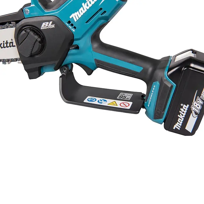 Makita LXT 18V Einhand-Akku-Kettensäge DUC101RX06 - 18 V, Li-Ionen, 2 Akkus, Schwertlänge: 10 cm - Makita 18V Akku-Kettensäge mit türkis-schwarzem Gehäuse, sichtbarem Akku und Kettenschutz.