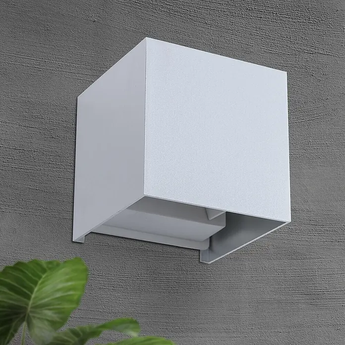 Orion Leuchten LED-Außenwandleuchte Cube - 6 W, 10 x 10 x 10 cm, Silber, Klar, IP54 - Moderne hellgraue kubische Wandleuchte.