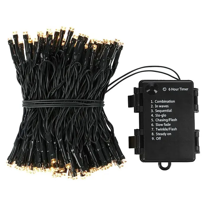 Nordstern LED-Lichterkette - Außen, Lichtfarbe: Warmweiß, Anzahl Leuchtmittel: 192 Stk., Batteriebetrieben - Aufgewickelte Lichterkette mit warmweißen LEDs und schwarzem Kabel sowie schwarzem Steuerkasten mit 9 Modi und 6-Stunden-Timer.