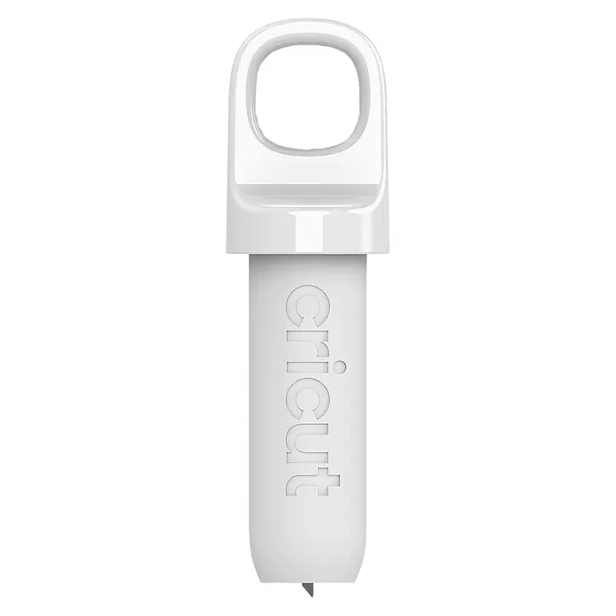 Cricut Joy Ersatzklinge Premiumfeinschnittklinge - Passend für: Cricut Joy™, Cricut Joy™ 2 und Cricut Joy Xtra™ - Weißes Cricut Klingengehäuse mit geprägtem Logo und sichtbarer Klingenspitze, für Schneidemaschinen.
