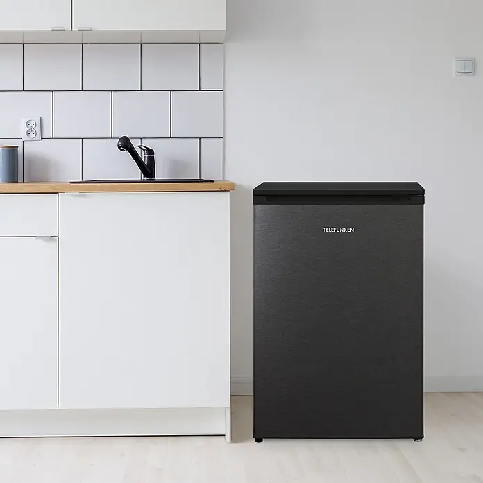 Telefunken Vollraumkühlschrank C-135-100-DI - Nutzinhalt Gesamt: 135 l, 59,5 cm x 540 mm x 838 mm, Schwarz