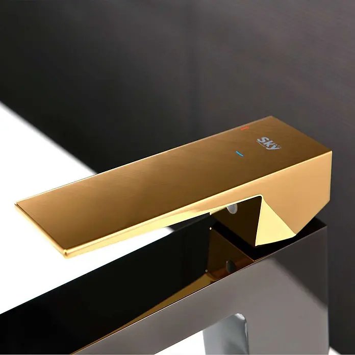 Poalgi Waschtischarmatur Infinite - Schwarzer Kristall und Gold, Glänzend