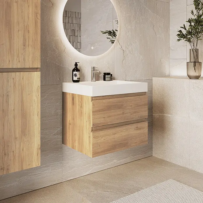 LOMAZOO Badmöbel-Set AZU-LE-WW-60 - Gesamtbreite Badmöbel: 60 cm - Badezimmermöbel aus heller Holzoptik mit weißem Waschbecken und passendem Hochschrank in modernem Bad.