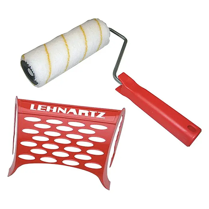 Lehnartz Kleisterroller Roll-On Vlies Plus - Breite Rolle: 180 mm - Farbroller-Set von Lehnartz mit rotem Griff und Abstreifgitter, ideal für Malerarbeiten. Praktisches Werkzeug für gleichmäßigen Farbauftrag.