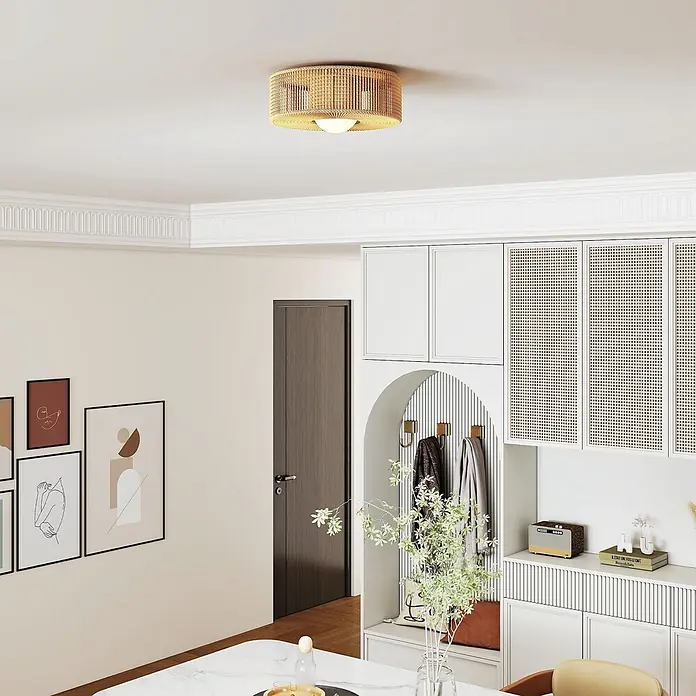 Homcom Deckenleuchte rund - 20 W, Ø x H: 30 x 16 cm, Beige, Beige, G9 - Runde Deckenleuchte aus geflochtenem Rattan mit weißem Diffusor, die einen Innenraum beleuchtet.