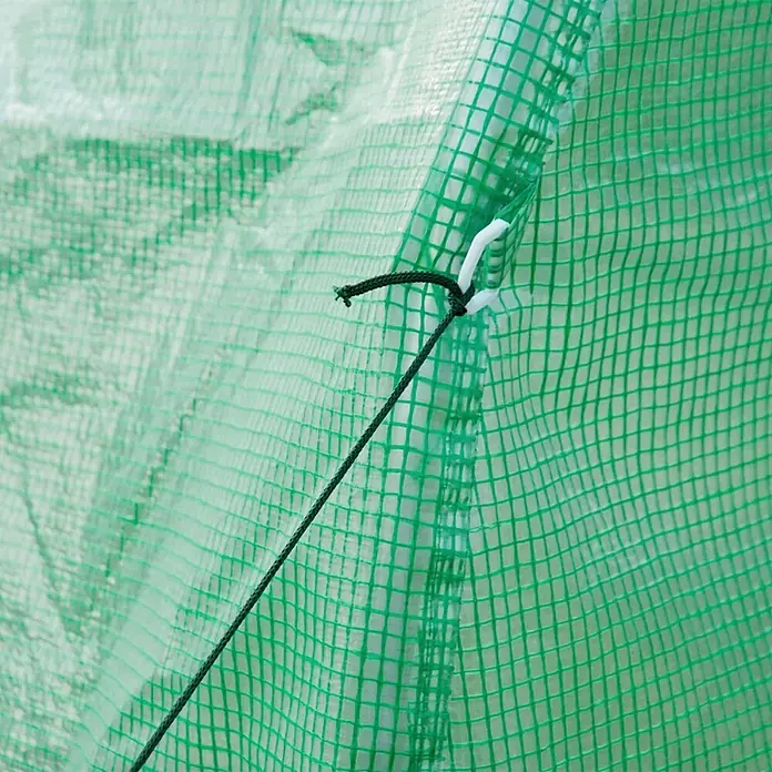 SONNENH Gewächshaus - 298 x 196 cm, Material Seitenwand: Kunststoff, Grün - Grünes Seil an weißem Haken befestigt, der verstärkte grüne Gewächshausplane sichert.