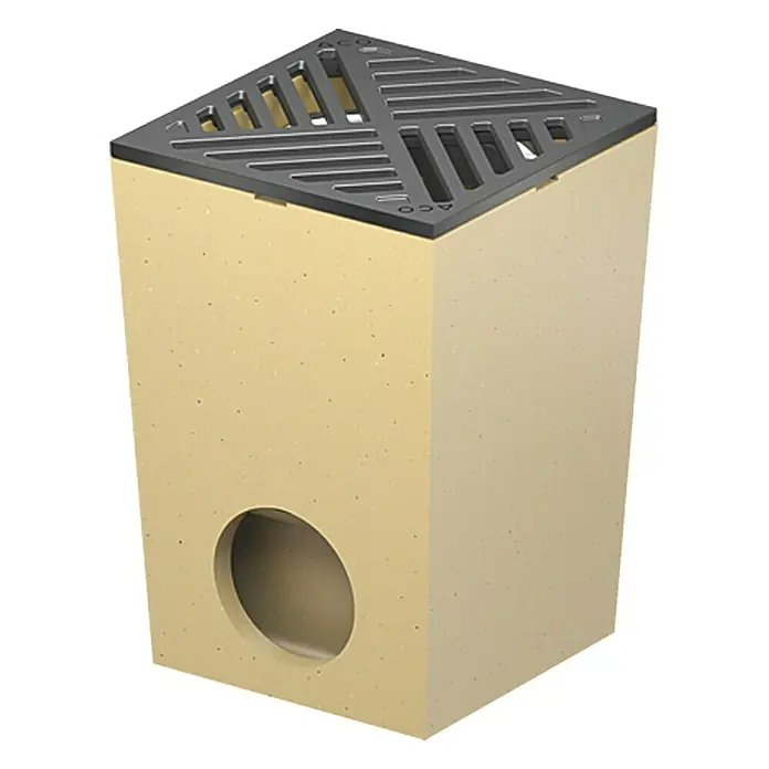 ACO Self Hofablauf mit Gussrost - 25 x 25 x 36 cm, Herausnehmbarer Schlammeimer - Ein sandfarbener ACO Gully mit einem dunklen Gitterrost oben und einem kreisrunden Abfluss an der Seite. Das Produkt ist für die Entwässerung konzipiert.