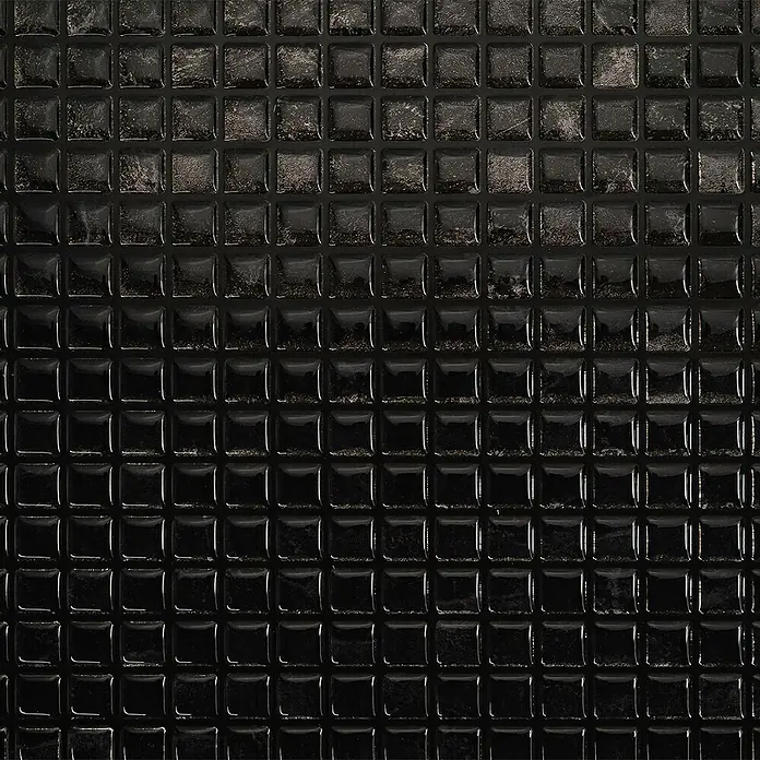 Smart Tiles Selbstklebemosaik Minimo - 29,34 x 24,48 cm, Nero, Glänzend - Schwarze quadratische strukturierte Fliesen mit glänzenden und matten Oberflächen.