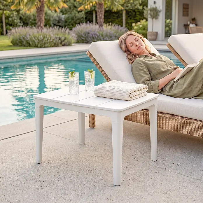 Outsunny Garten-Loungetisch - L x B x H: 70 x 53 x 39 cm, Kunststoff, Weiß