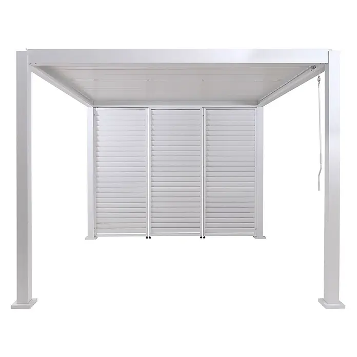 Berlinlodge Pergola mit Lamellendach - B x T: 300 x 300 cm, Farbe Gestell: Weiß, Metall - Weiße Aluminium-Pergola mit verstellbaren Dachlamellen und drei Sichtschutzwänden.