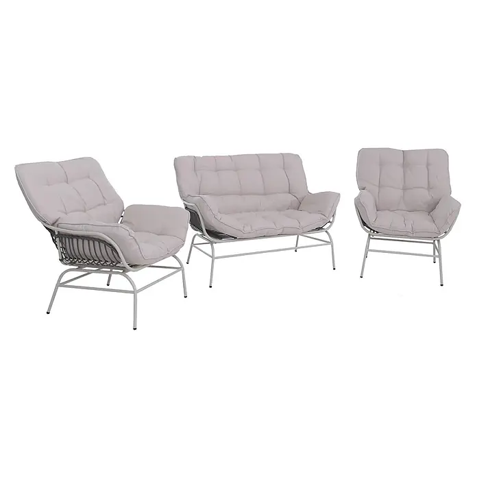 Lounge-Set | Gartengarnitur Sofa Sitzgruppe | Stoff 220g/m2 Poly-Rattan Metall | Hellgrau | Polster Beige -  - Set aus hellgrauen Outdoor-Loungemöbeln: zwei Sessel und ein Zweisitzer-Sofa mit Metallrahmen und dicken, gesteppten Polstern.