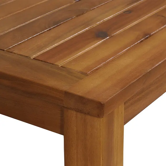 Gartengarnitur | Garten-/Lounge-Set Sofa Sitzgruppe | Poly-Rattan Holz Akazie | Grau | Kissen Beige -  - Nahaufnahme einer Ecke eines Lattenholztisches, die die warme braune Holzmaserung zeigt.