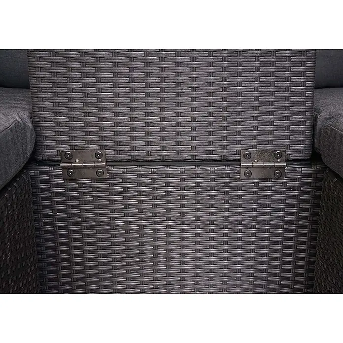 Mendler Loungemöbel-Set HWC-J37 - 4 -tlg., Rattan, Anthrazit, Kissen dunkelgrau, Anthrazit - Dunkelgrauer geflochtener Rattan-Möbeldeckel mit zwei sichtbaren Metallscharnieren, flankiert von grauen Stoffkissen.