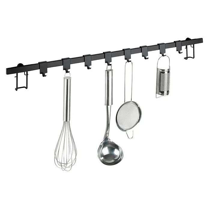 Wenko Hakenleiste Gala - Länge: 60 cm - Schwarze Küchenleiste mit Schneebesen, Schöpfkelle, Sieb und Reibe aus Edelstahl an Haken.
