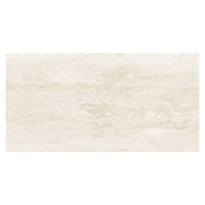 Feinsteinzeugfliese Trenova - 120 x 60 cm, Crema, Glänzend - Helle beigefarbene Natursteinfliese mit horizontaler, geschichteter Maserung.