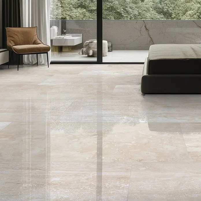 Feinsteinzeugfliese Trenova - 120 x 60 cm, Crema, Glänzend - Polierte, hellbeige-goldene Fliesen mit Marmoreffekt schaffen ein helles, geräumiges Ambiente in einem modernen Raum und betonen das luxuriöse Design.
