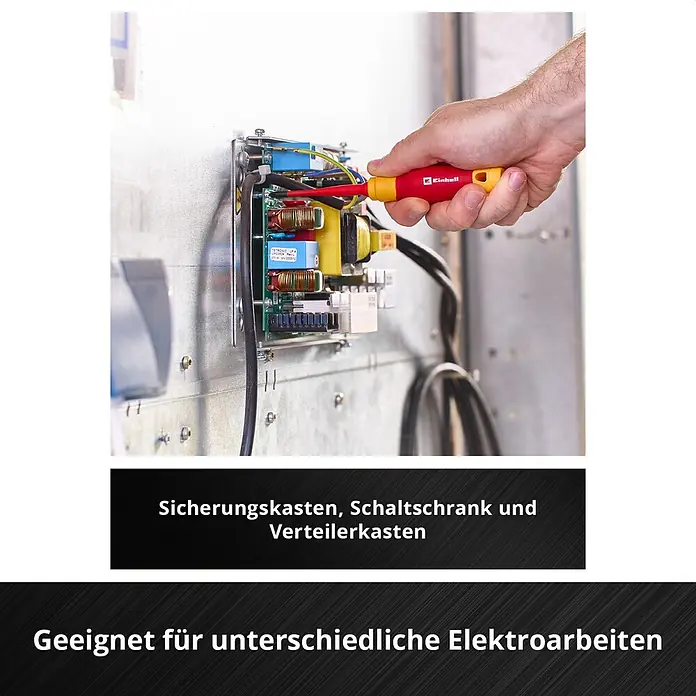 Einhell Werkzeugsatz-Einlage E-Case VDE Set - 9 -tlg. - Roter und gelber Einhell Schraubendreher, von einer Hand zum Arbeiten an einer Leiterplatte in einem Schaltschrank verwendet.