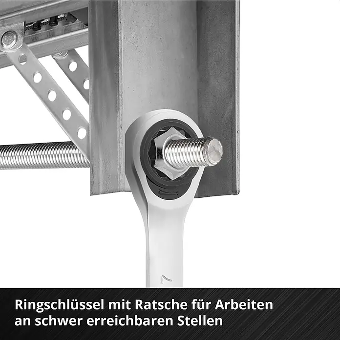 Einhell Werkzeugkoffer E-Case Montage - 80 -tlg. - Silberner Ratschen-Ringschlüssel an einer Sechskantschraube in einer Metallkonstruktion mit Feder.
