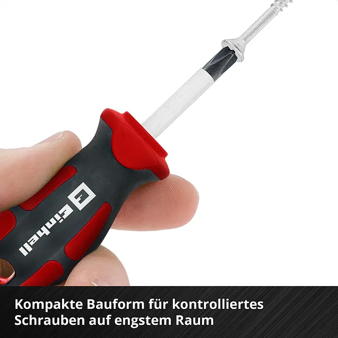 Einhell Werkzeugsatz-Einlage E-Case Schraubendreher - 17 -tlg. - Kompakter rot-schwarzer Schraubendreher mit CR-V Schaft, von einer Hand gehalten, hält eine Schraube für präzises Arbeiten an engen Stellen.