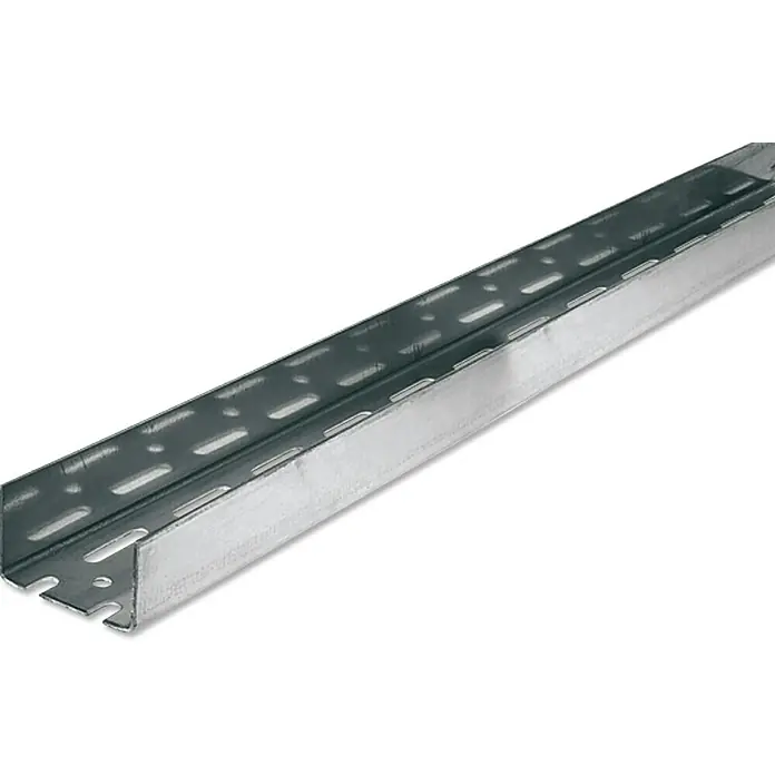 Knauf UA-Aussteifungsprofil - 2.600 x 75 x 40 mm - Eine gelochte C-Profilschiene aus verzinktem Stahl, ideal für Kabeltrassen und Montagearbeiten im Industriebereich.