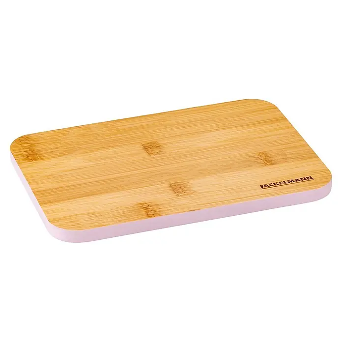 Fackelmann Schneidebrett Pamela Reif Kollektion - 15 x 21 x 5 cm, Bambus - Rechteckiges Bambusschneidebrett mit abgerundeten Ecken und einer hellrosafarbenen Kante, mit "FACKELMANN" Logo.