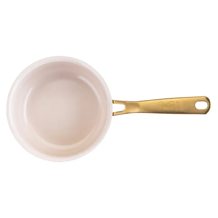 Fackelmann Kochtopf Pamela Reif Kollektion Signature - 1,2 l, Beige/Gold - Pfanne in Draufsicht, hellbeige Antihaftbeschichtung und goldener Griff mit 'Pamela Reif'-Logo.