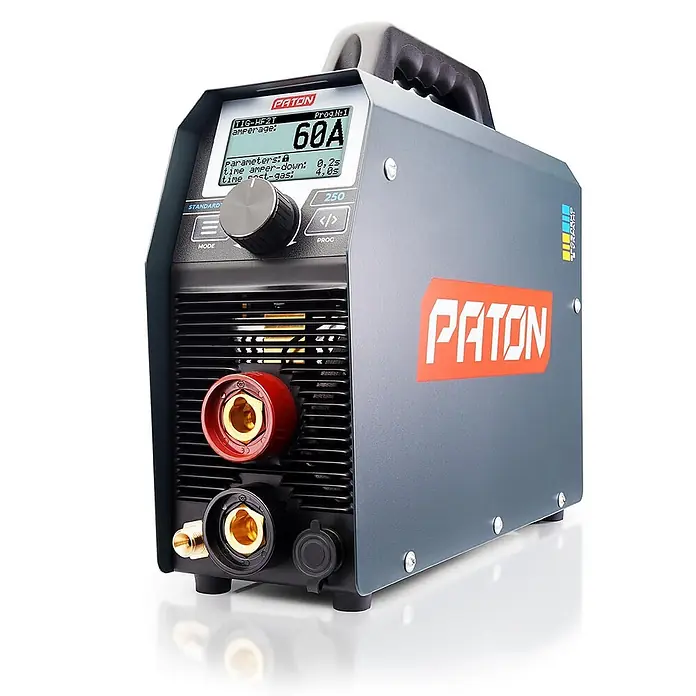 PATON WIG-Schweißgerät StandardTIG-250 - Schweißstrom: 250 A, 230 V - Graues Paton Inverter-Schweißgerät mit Digitalanzeige (60A), Griff und Frontanschlüssen.
