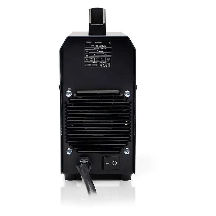 PATON Elektrodenschweißgerät ECO-160 - Schweißstrom: 160 A, 230 V - Rückansicht einer schwarzen Inverter-Schweißmaschine aus Metall mit Netzkabel, Ein-/Ausschalter und Lüftungsgitter.