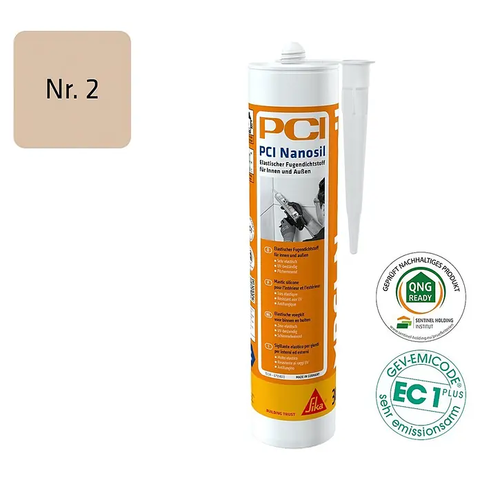 PCI Universal-Silikon Nanosil - Bahamabeige, 300 ml - Weiße PCI Nanosil elastische Fugendichtstofftube mit orangefarbenem Etikett, zeigt Produktinfos und Umweltzertifikate wie EMICODE EC1 Plus.