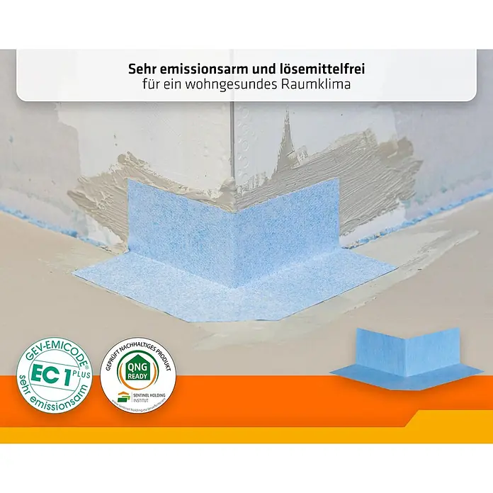 PCI Pecitape Dichtecke 90° Außen - Außenecke, 2 Stk. - Blaues Textil-Dichtband für Innenecken an Wand-Boden-Übergängen, eines installiert, eines lose gezeigt.