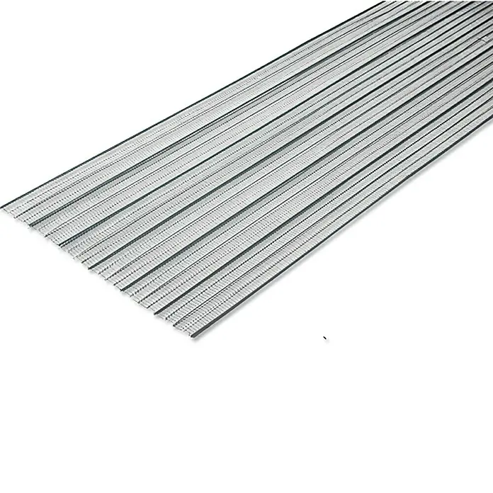 Catnic Rippenstreckmetall - 250 cm x 60 cm x 4 mm - Nahaufnahme von flexiblen, biegbaren Pfeifenreinigern in Grau und Schwarz, ideal für Bastelarbeiten und kreative Projekte.
