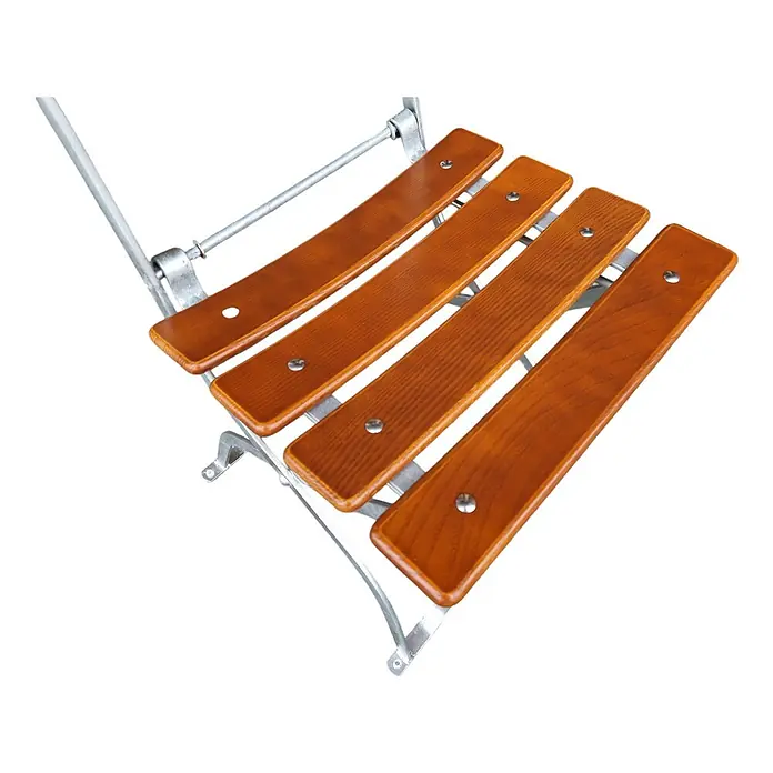 CHEFGASTRO Biergartenstuhl BERGWIESE Made in Germany 1-Sitzer HxBxT 89x35x40cm wetterfest & UV-beständig Eschenholz Silber/Braun -  - Braune Holzlatten mit silbernem Metallgestell, bilden einen Sitz.