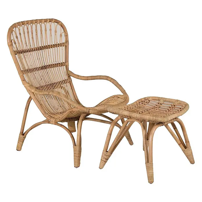 Ebuy24 Gartensessel Ella - 1 Stk., Rattan, 70% Polyester, 30% Baumwolle, B x T x H: 70 x 85 x 98 cm - Natürlicher Rattan Loungesessel mit hoher Rückenlehne und passendem Ottoman.