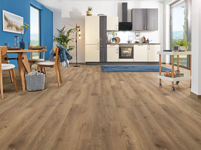 Logoclic Boden im Wohnzimmer in Holz-Optik