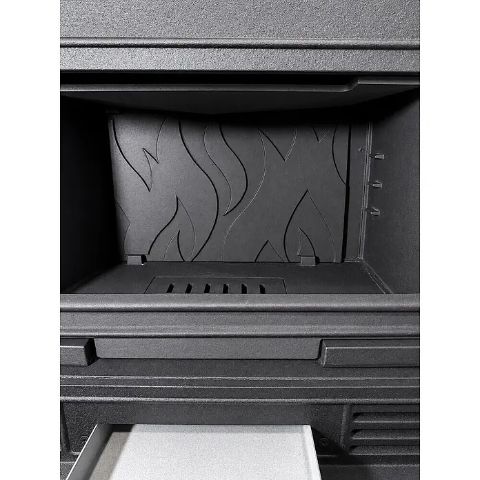 Insert Tracia - L x An x Al: 47 x 70 x 57 cm, 9,3 kW, 230 m³, Antracita - Interior de chimenea de hierro fundido texturizado gris oscuro con panel trasero con diseño de llamas y rejilla para cenizas.