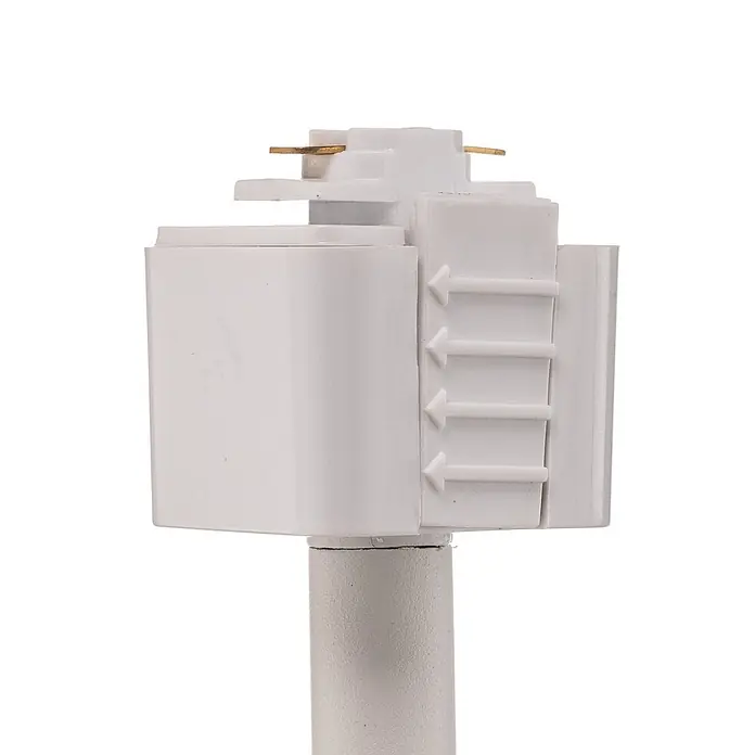 Prios LED-Spannseilsystem Jorell - weiß / opal, weiß / opal - Weißer Kunststoff-Elektrostecker mit Goldkontakten und Richtungspfeilen auf grauem Stiel.