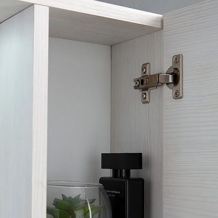 Kiamami Valentina LED-Spiegelschrank - B x H: 155 x 570 cm, Holz, Weiß - Heller Schrankinnenraum mit silbernem Türscharnier und Ablage.