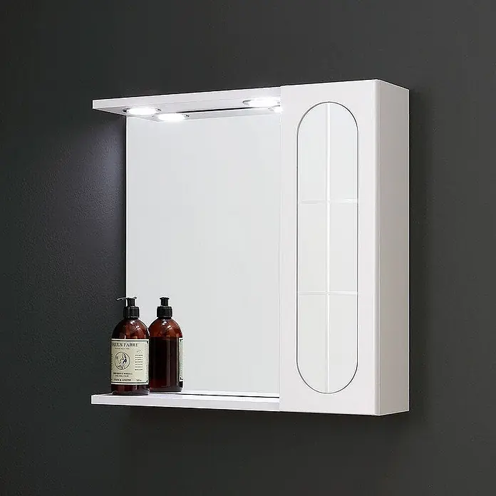 Kiamami Valentina LED-Spiegelschrank - B x H: 150 x 570 cm, Holz, Weiß - Weißer Badezimmer-Spiegelschrank mit integrierter Beleuchtung, Ablage und dekorativem Bogenpaneel.