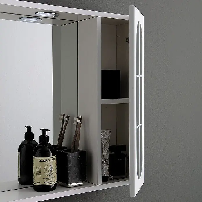 Kiamami Valentina LED-Spiegelschrank - B x H: 155 x 570 cm, Holz, Weiß - Weißer Spiegelschrank für das Bad mit integrierten Leuchten, offenen Ablagen und Toilettenartikeln.