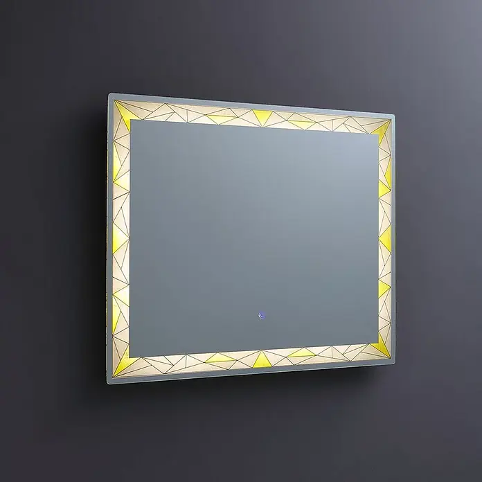 Kiamami Valentina Lichtspiegel - 0,02 x 700 cm, Farblos - Rechteckiger LED-hinterleuchteter Badezimmerspiegel mit beleuchtetem geometrischem Musterrahmen und Touch-Bedienknopf.