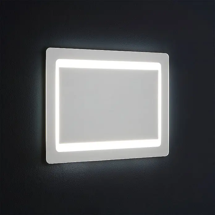 Kiamami Valentina Lichtspiegel - 25 x 800 cm, Farblos - Weißes rechteckiges LED-Lichtpanel, von den Kanten beleuchtet, mit abgerundeten Ecken.