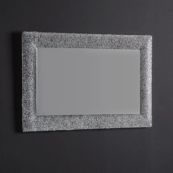 Kiamami Valentina Lichtspiegel - 0,02 x 620 cm, Transparent - Rechteckiger Spiegel mit strukturiertem, silbrigem, möglicherweise zerbrochenem Glasrahmen.