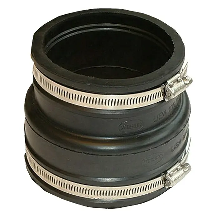 Rohrverbinder - Nennweite: 100 - 115 mm/121 - 136 mm - Schwarzer flexibler Rohrverbinder mit Metallschellen zur sicheren Verbindung von Rohren.