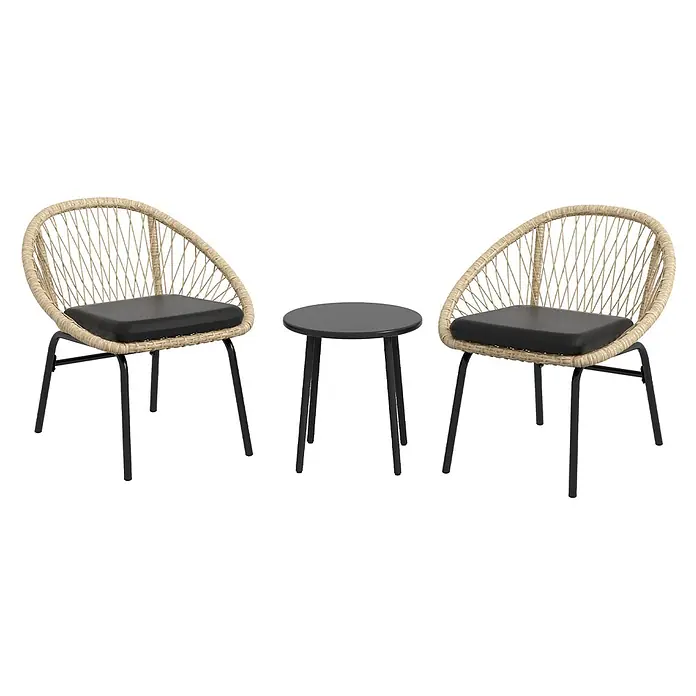 SONNENH Balkonmöbel-Set - 3 -tlg., Rattan, Gelb - Outdoor-Bistro-Set mit zwei beigen Korbstühlen mit schwarzen Kissen und schwarzen Metallbeinen, sowie einem runden schwarzen Tisch mit schwarzen Beinen.