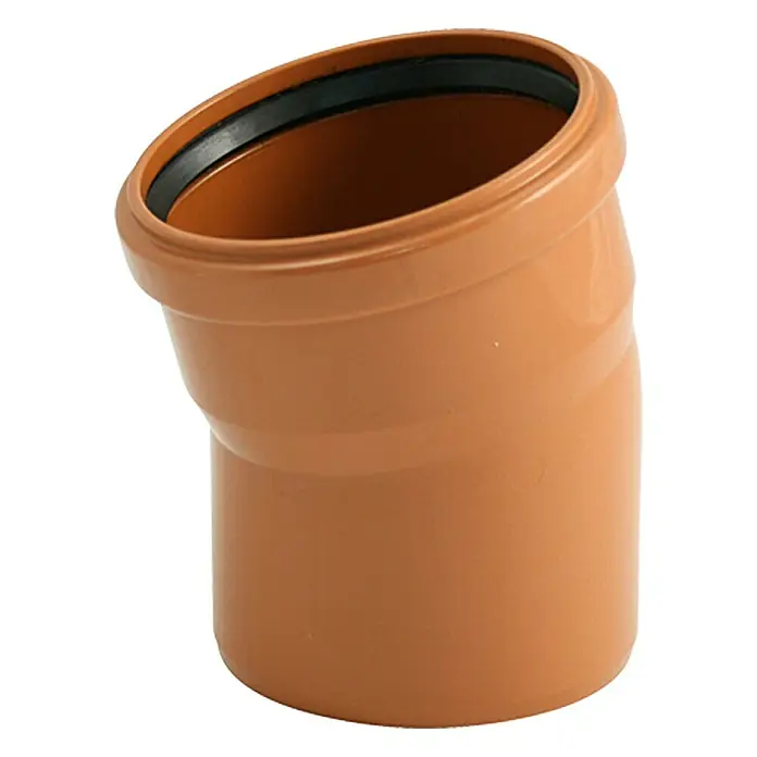 KG Bogen - Nennweite: 160 mm, 15 ° - Abwasserrohrwinkel mit einer braunen Farbe und einer schwarzen Gummidichtung im Inneren für den Sanitärbereich.