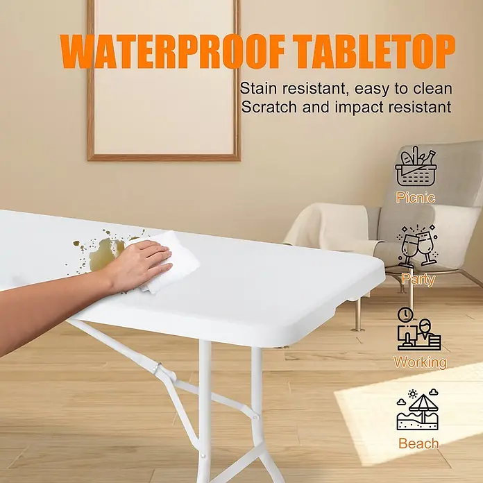 SONNENH Campingtisch - L x B x H: 243,9 x 73,6 x 73,6 cm, Eisen, Kunststoff, Weiß, Klappbar - Eine Hand wischt eine Flüssigkeit von einem weißen Klapptisch und zeigt so seine wasserdichte und fleckenabweisende Oberfläche.