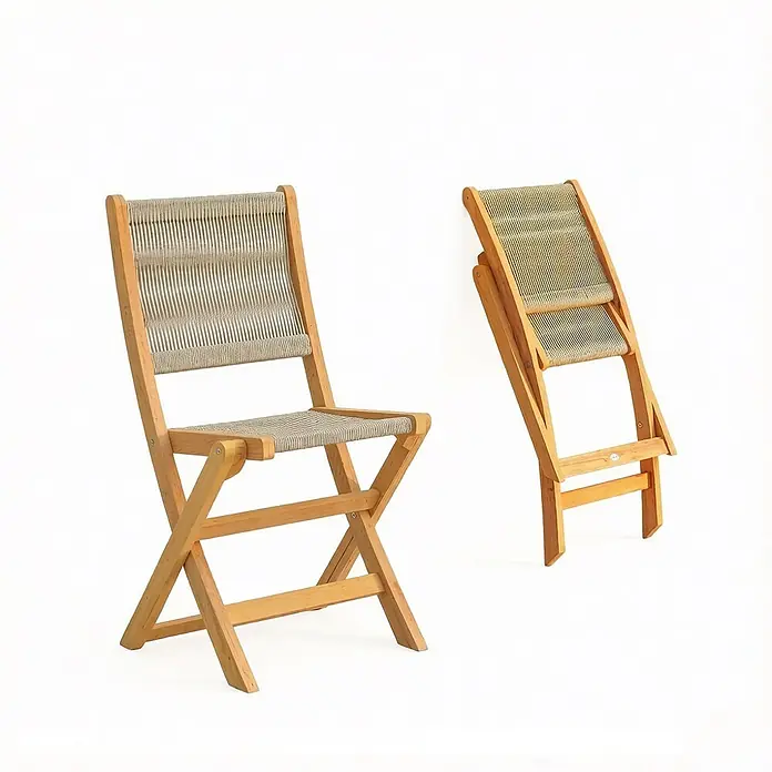 SONNENH Gartenstuhl-Set - 4 Stk., Akazienholz, Polypropylen, Klappbar, Beige/Natur, B x T x H: 48 x 55,5 x 88 cm - Zwei Holzklappstühle, einer offen, einer gefaltet, mit geflochtenen beigen Seilsitzen und -lehnen.