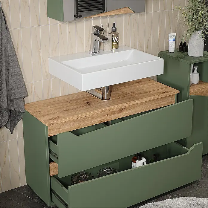 Vicco Badmöbel-Set - Grün, Matt - Grüner Badschrank mit Holzoptik-Arbeitsplatte und weißem Waschbecken, Schubladen geöffnet für Stauraum.