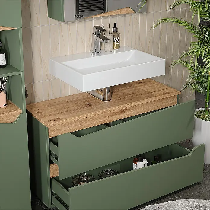 Vicco Badmöbel-Set - Grün, Matt - Grüner Badunterschrank mit weißem Waschbecken und Holzplatte, offene Schubladen zeigend.